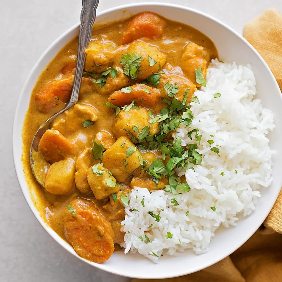 COCONUT CURRY CHICKEN